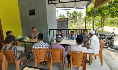 Gelar 'Jumat Curhat' Bukti Jajaran Polres Dumai Hadir Di Tengah Warga