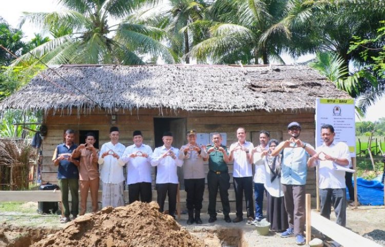 Kurangi KemiskInan Ekstrim, Pemkab Aceh Barat Bangun 15 Rumah Layak Huni di Bubon