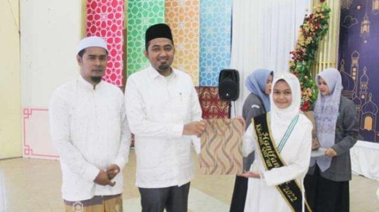 Santriwati MUQ asal Kec.Sawang, Aceh Selatan, Hanifannisa Juara Harapan II MTQN di Samarinda Kalimantan Timur