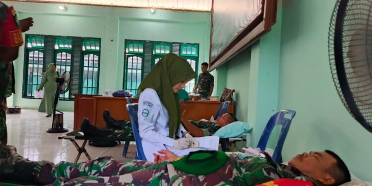Sambut HUT TNI ke-79, Kodim 0107 Aceh Selatan Gelar Donor Darah Massal