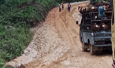 Jalan Poros Kec. Kota Baharu Ke Gunung Meriah, Aceh Singkil Rusak Parah