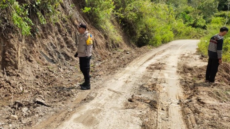 Sempat Amblas, Jalan Menuju Kampung Serule, Kec.Bintang Kembali Bisa Dilintasi