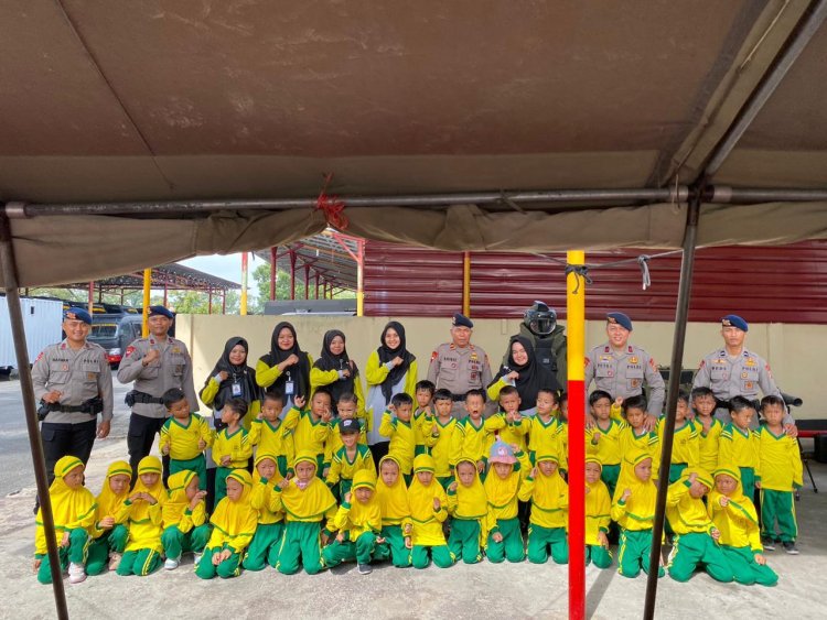 Brimob Polda Riau Kembali Menerima Kunjungan Edukasi Siswa-Siswi Lembaga Pendidikan