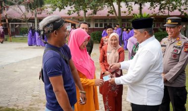 Bupati Siak, Alfedri Laksanakan Program Bujang Kampung ke-122 di Kec.Minas