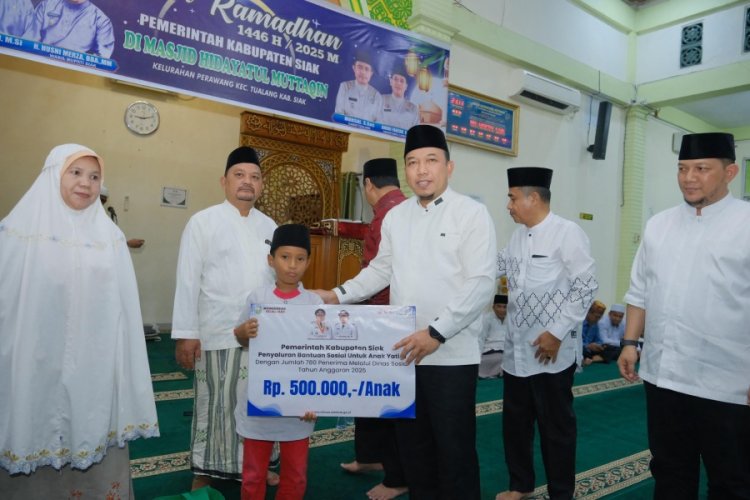 Safari Ramadhan, Husni Merza Ajak Masyarakat Tingkatkan Keimanan dan Perbanyak Bersedekah