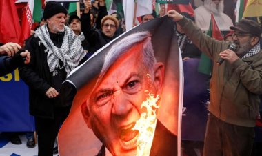 Iran Ancam Serang Pangkalan AS, Ketegangan di Timur Tengah Memanas