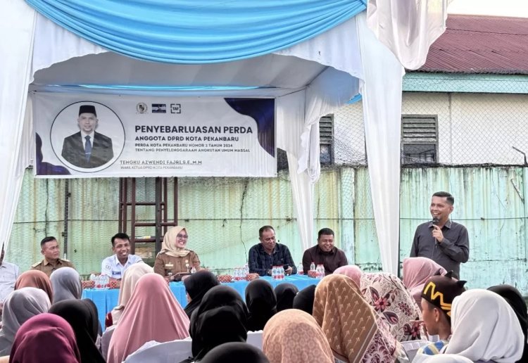 Tuntaskan Sosper di Dapil IV DPRD Pekanbaru. Tengku Azwendi Sosialisasikan Dua Perda Strategis di Tangkerang Utara